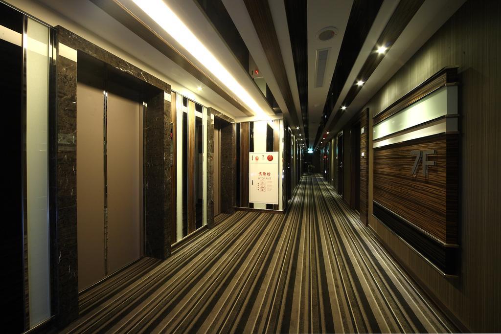 宜都大飯店 Idol Hotel Kaohsiung Dış mekan fotoğraf
