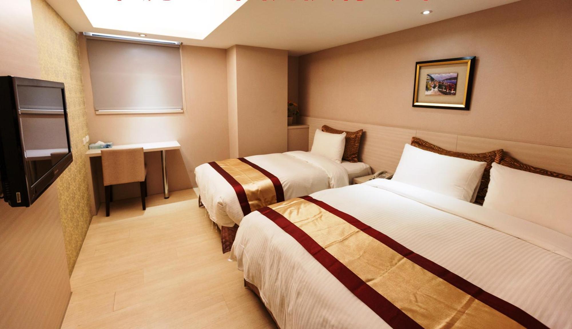 宜都大飯店 Idol Hotel Kaohsiung Dış mekan fotoğraf