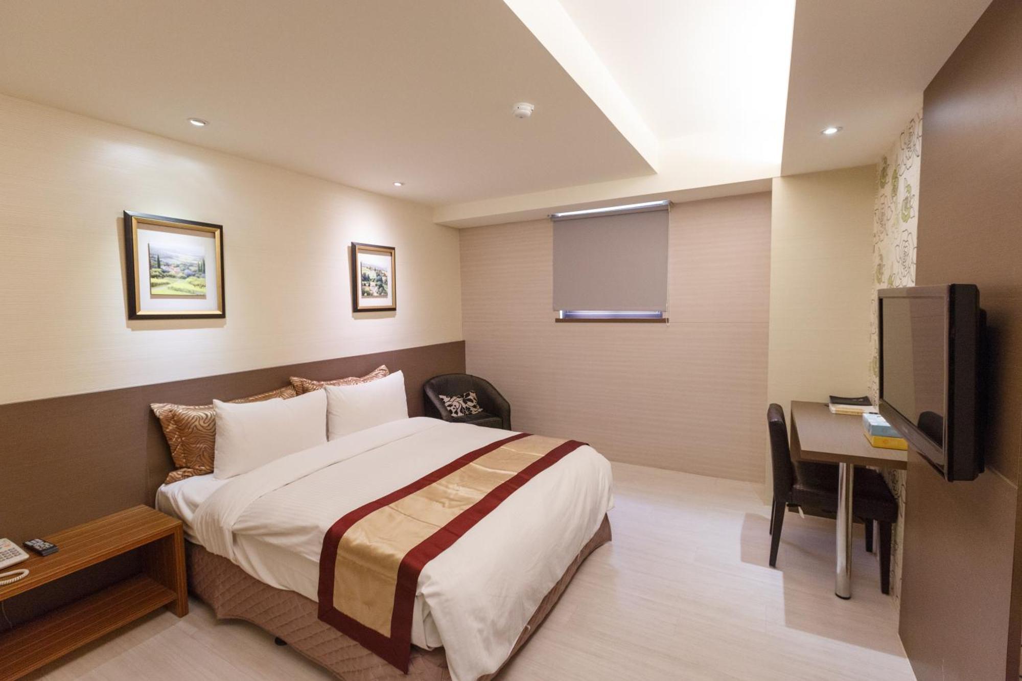 宜都大飯店 Idol Hotel Kaohsiung Dış mekan fotoğraf
